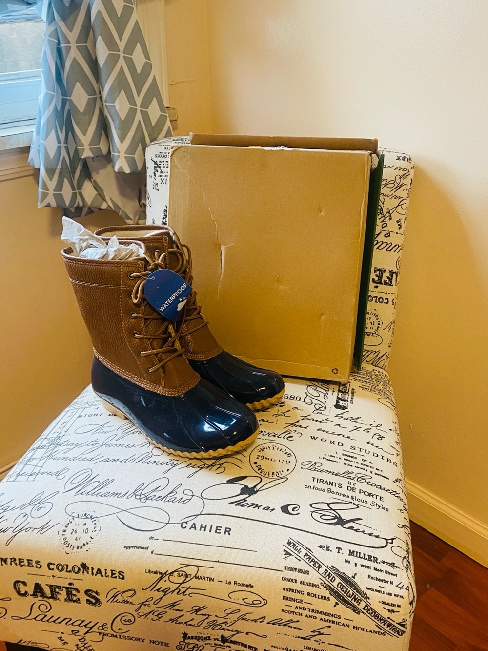 JBU by Jambu size 10